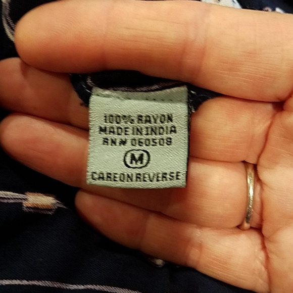 *NWT Boho Top, Size Medium - Picture 7 of 7